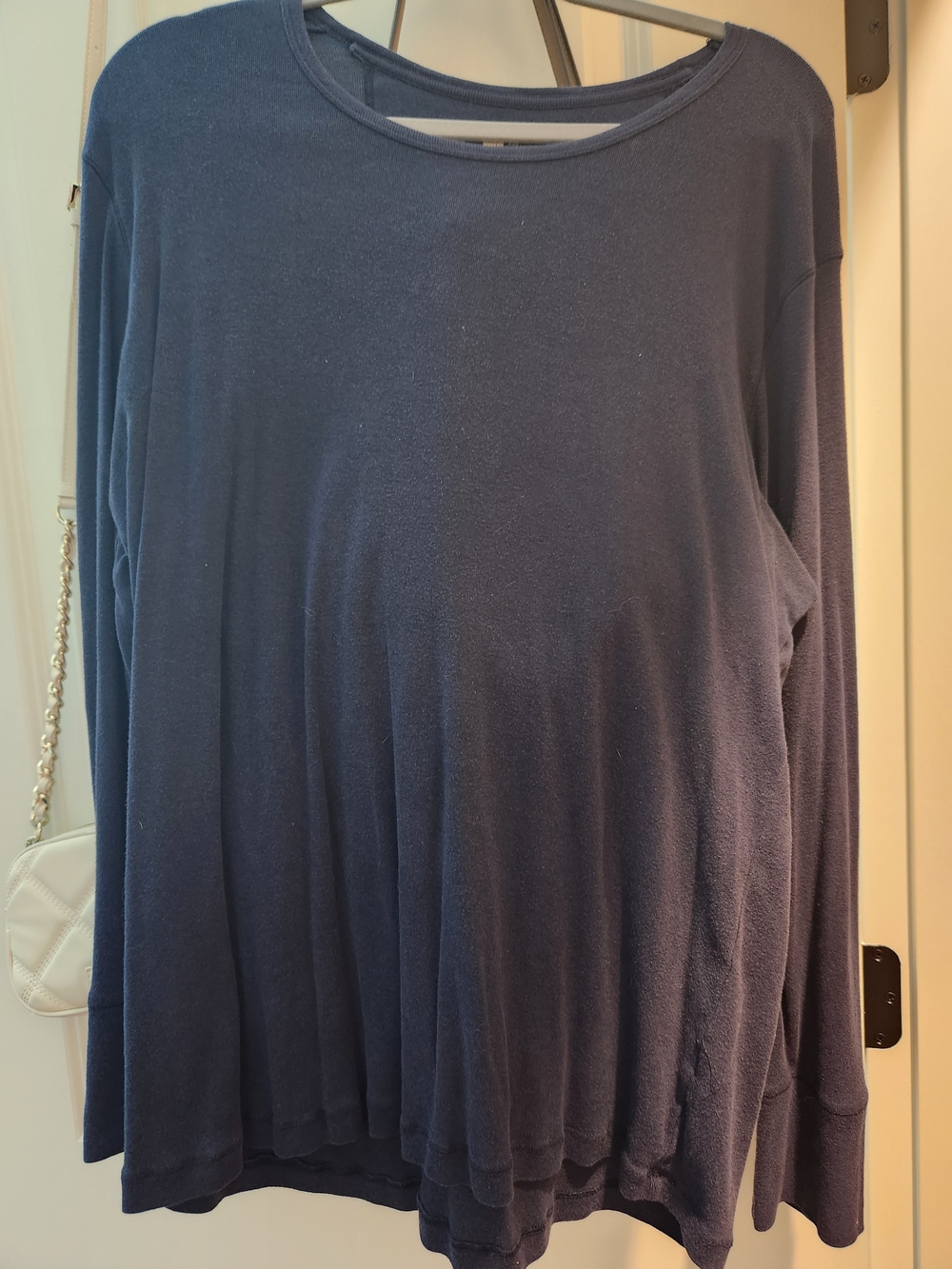 GAP Women's Navy Long-Sleeve Crewneck Tee